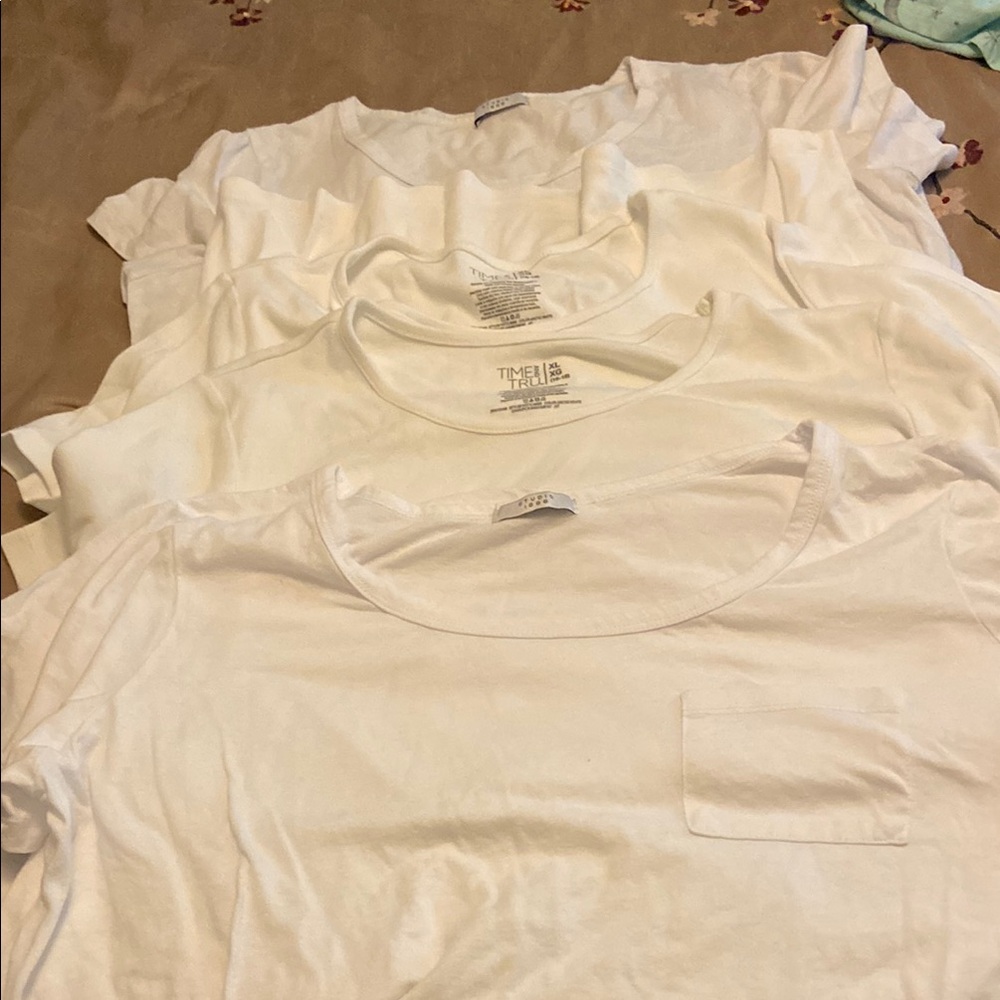 Women’s Short Sleeve Tee - White Crew Neck